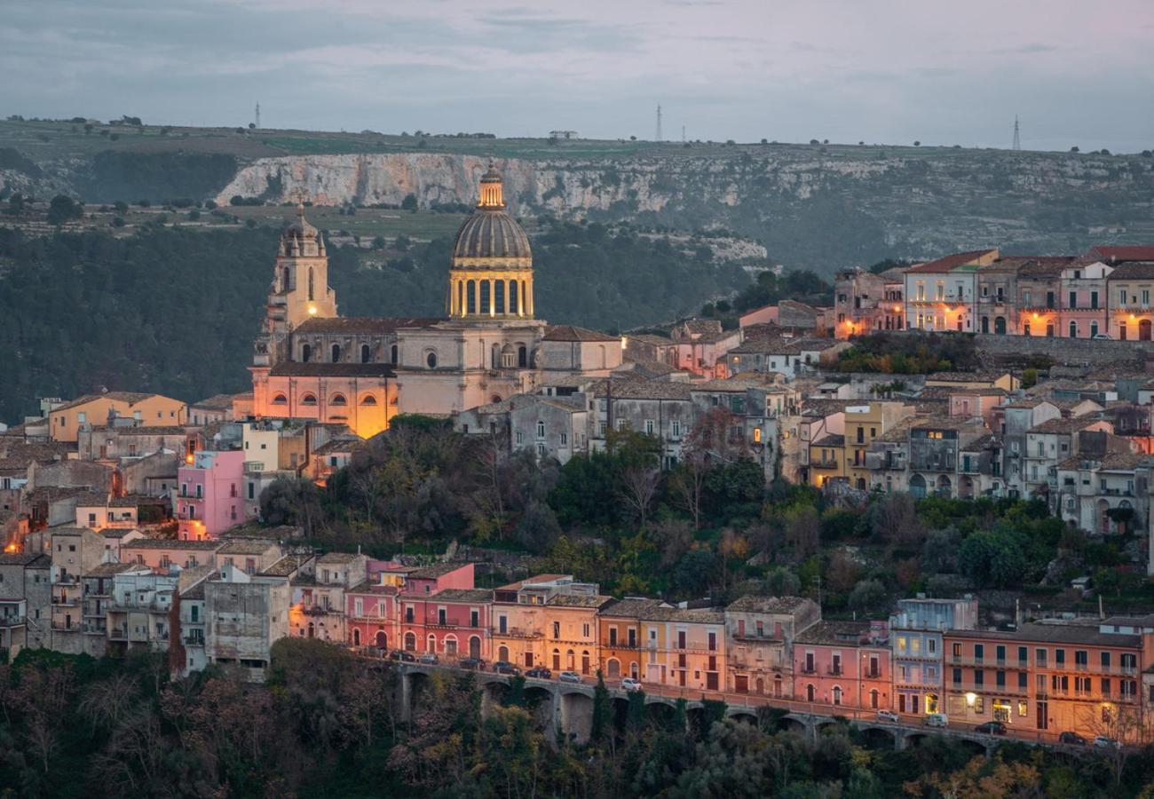 Bubamara Apartment Ragusa Esterno foto